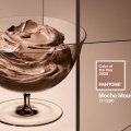 Mocha Mousse: Pantone boja za 2025. i njen uticaj na beauty industriju